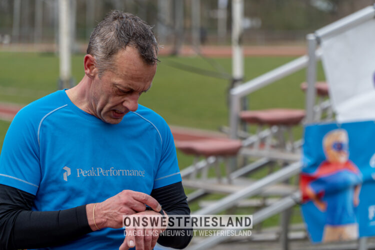 Hollandia’s Dijkenloop Hoorn – Foto’s (na de) finish 10km