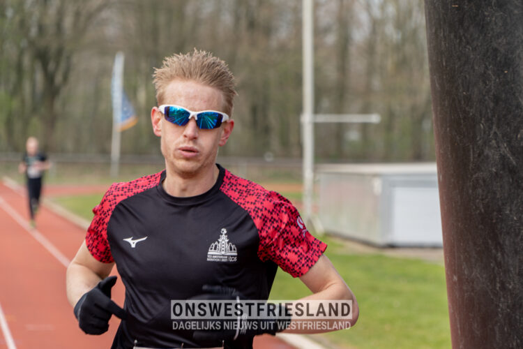 Hollandia’s Dijkenloop Hoorn – Foto’s (na de) finish 16,1km