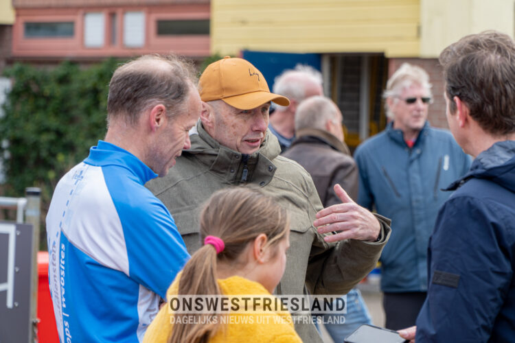 Hollandia’s Dijkenloop Hoorn – Foto’s (na de) finish 16,1km