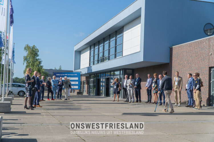 Onherkenbare IJsbaan de Westfries gastlocatie VNG Jaarcongres in Westfriesland [fotoreportage]