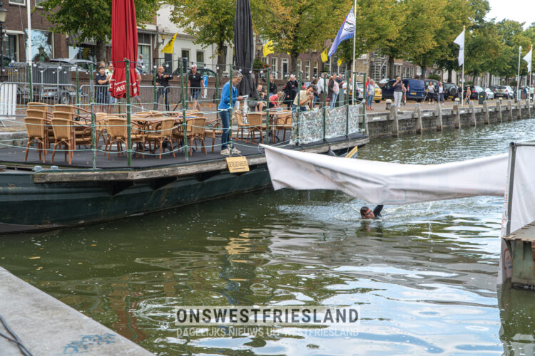 Snelle en unieke editie van de IJsselmeer Zwemmarathon; ‘Wat een eind’