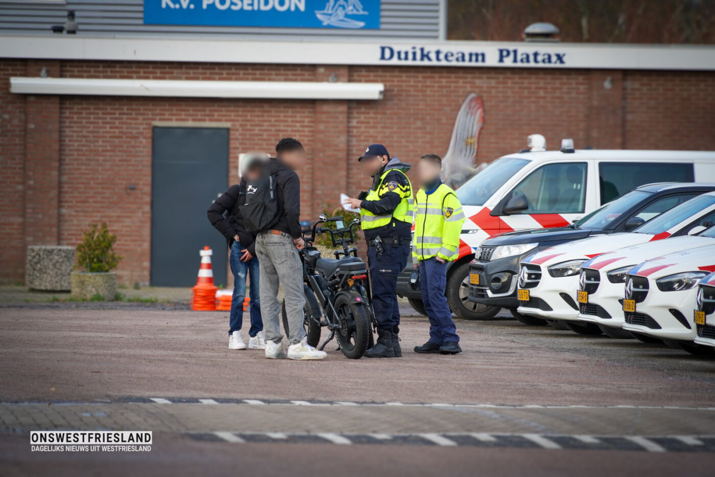 Grote verkeerscontrole Grootebroek: tientallen bekeuringen en aanhoudingen