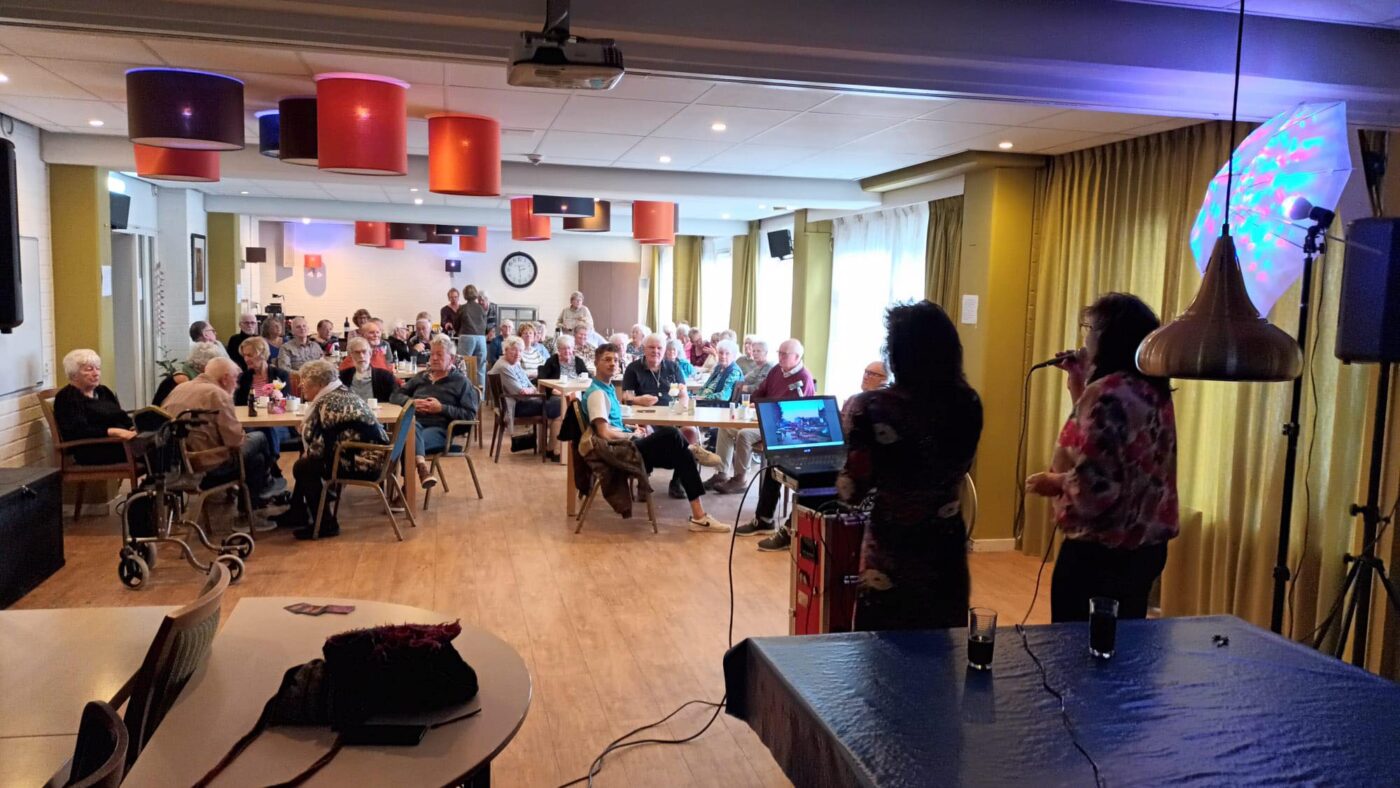 Vrijwilligers gezocht voor ontmoetingsplek in Andijk