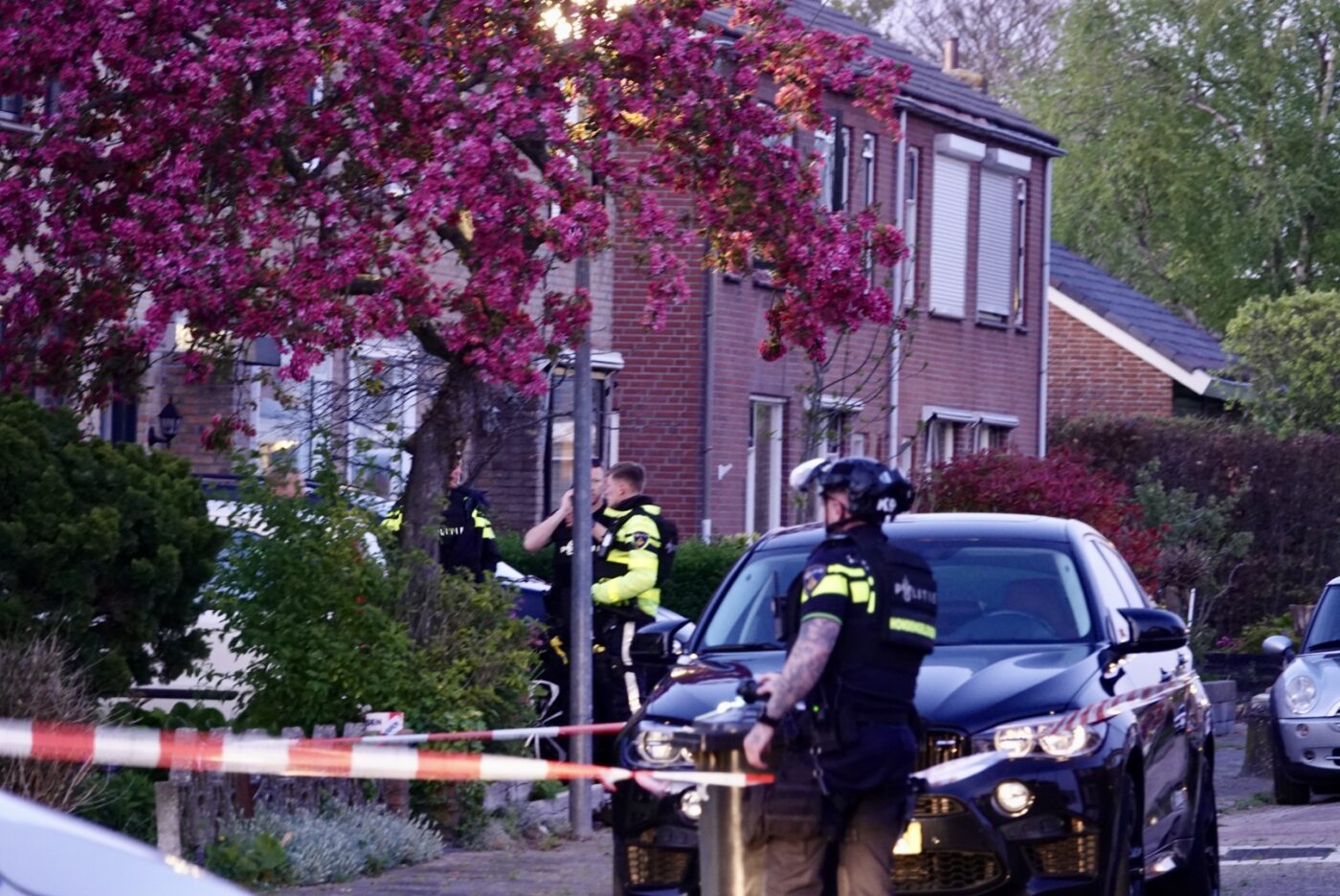 Burgemeester Koggenland nodigt buurt uit na schietincident De Goorn